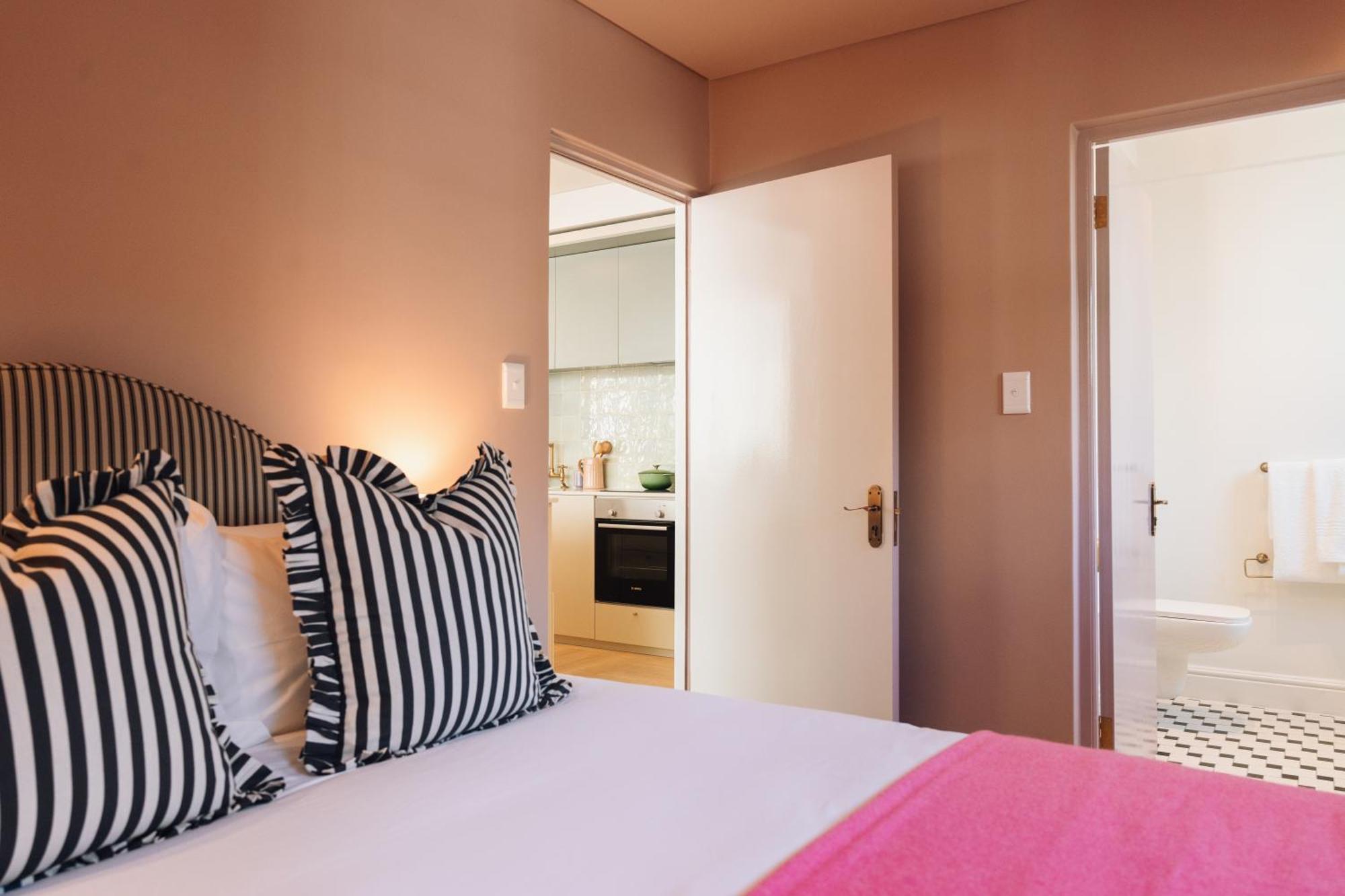 The Trade Boutique Hotel Кейптаун Екстериор снимка